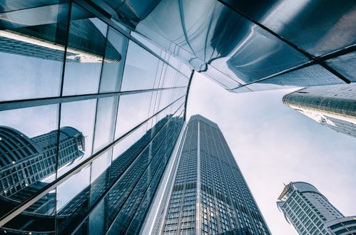 青島東方影都迎來新篇章 西發集團持股45%，深化影視文化與藝術交流